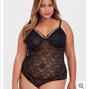 Torrid Lace Bodysuit Sz 3
